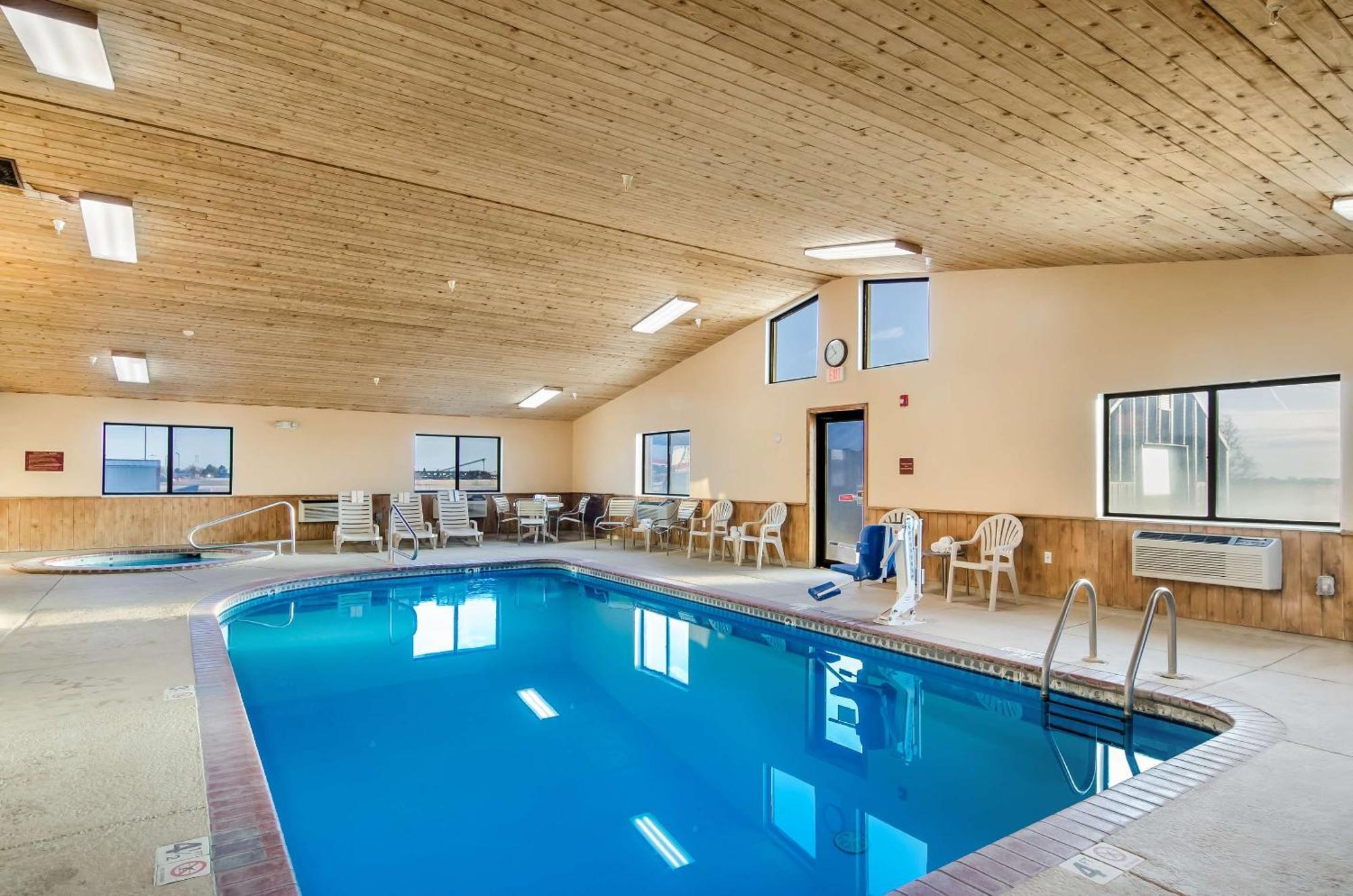 Quality I-70 Hotel