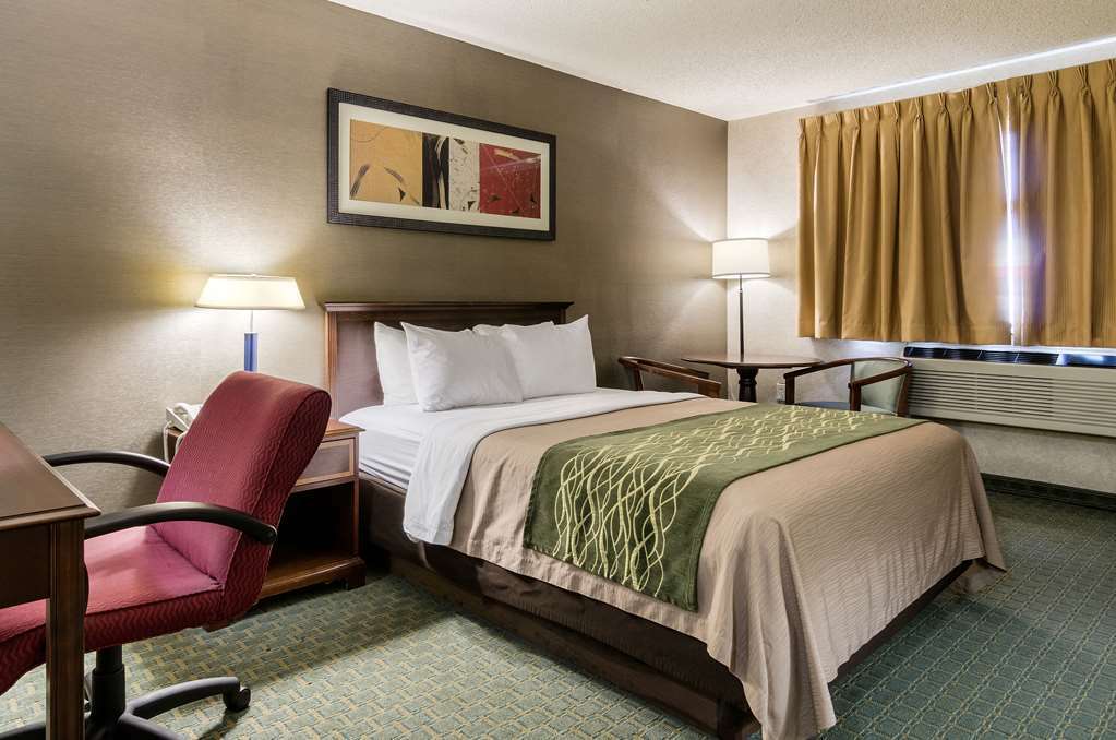 Quality I-70 Hotel Goodland